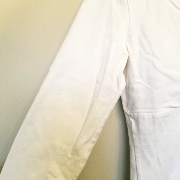 3 for $20. Old Navy shirt. Size Small - Picture 5 of 6